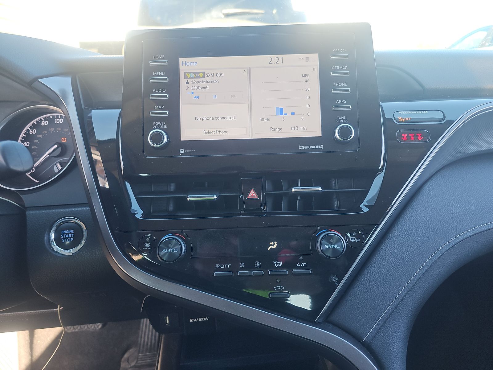 2024 Toyota Camry SE FWD