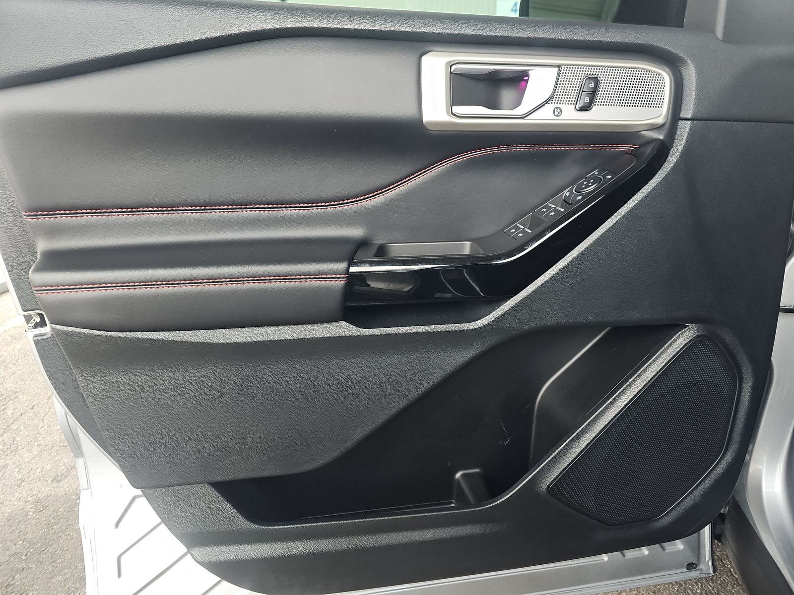 2023 Ford Explorer ST-Line AWD