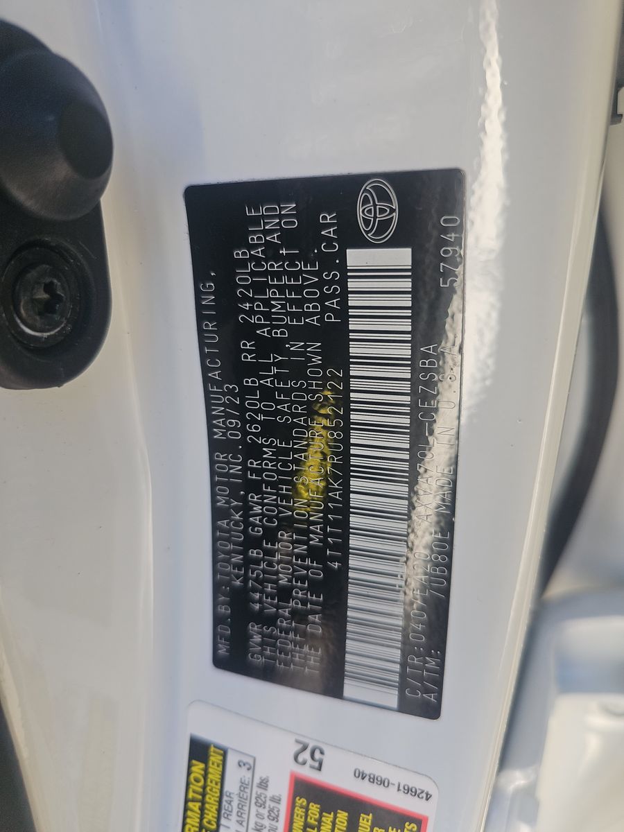 2024 Toyota Camry SE FWD