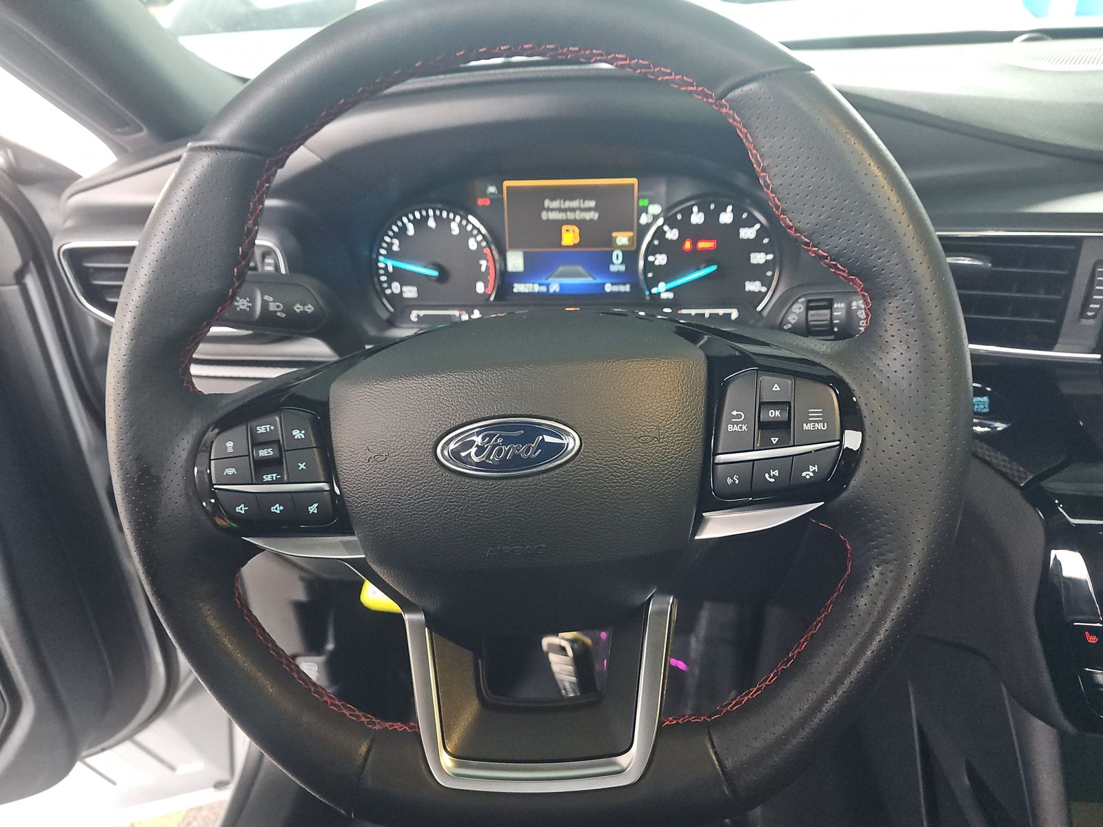 2023 Ford Explorer ST-Line AWD