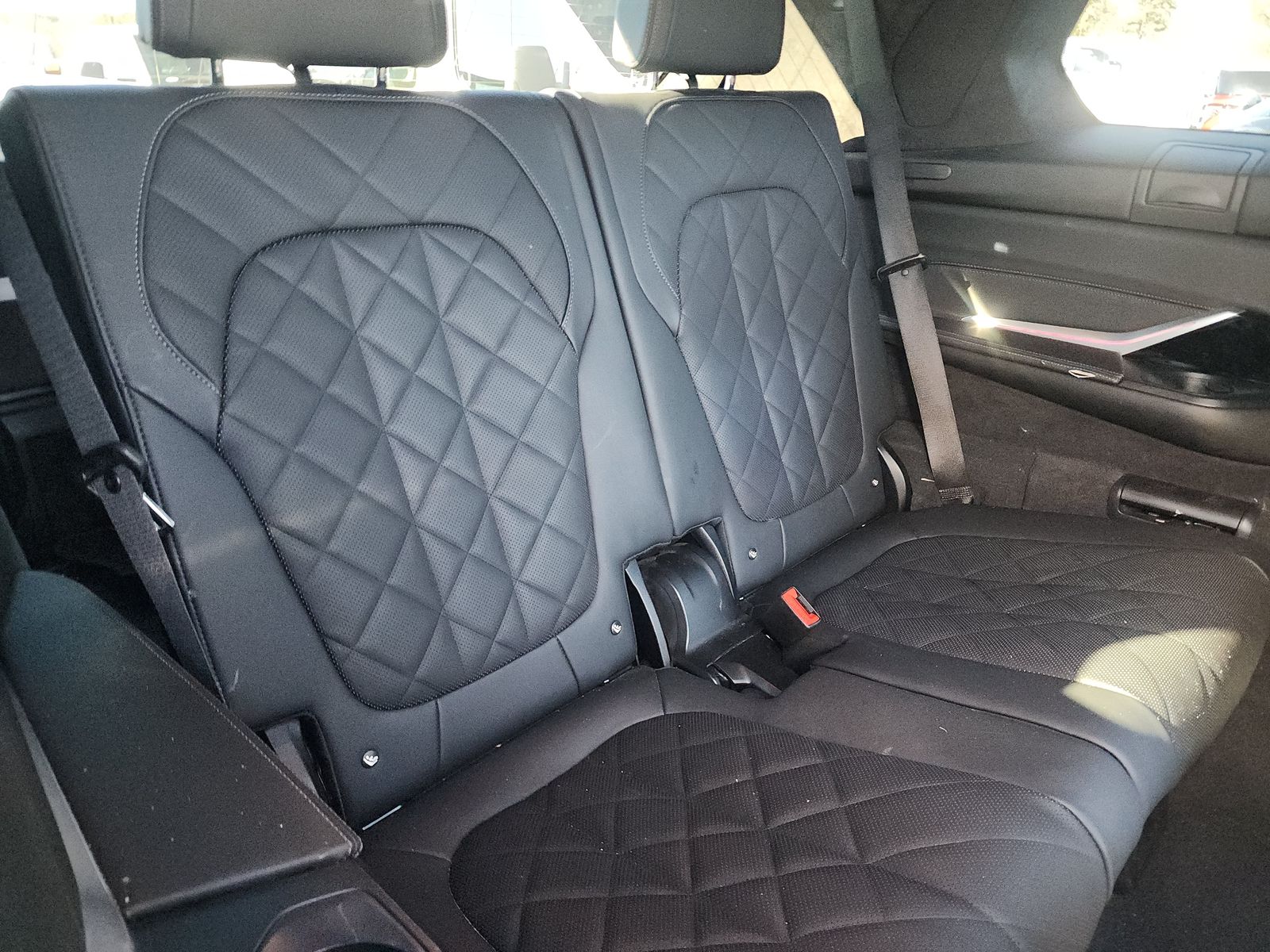 2023 BMW X7 xDrive40i AWD