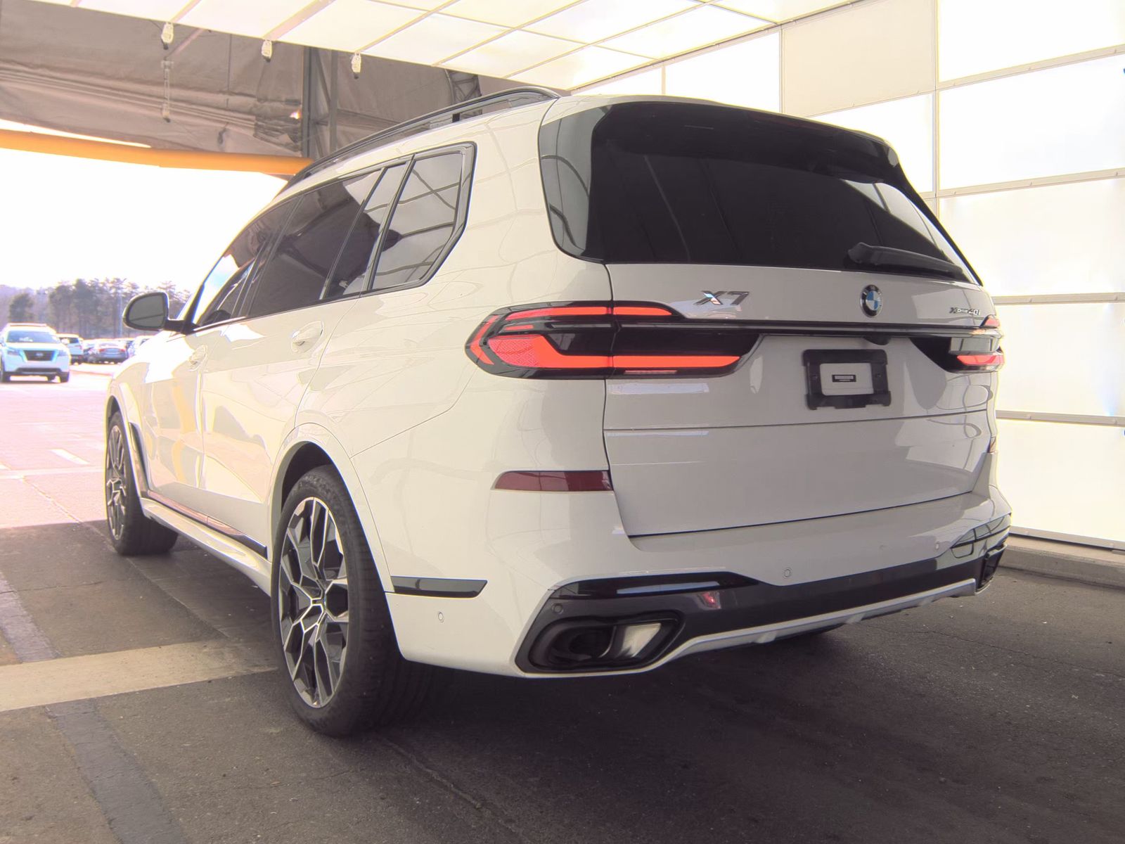 2023 BMW X7 xDrive40i AWD