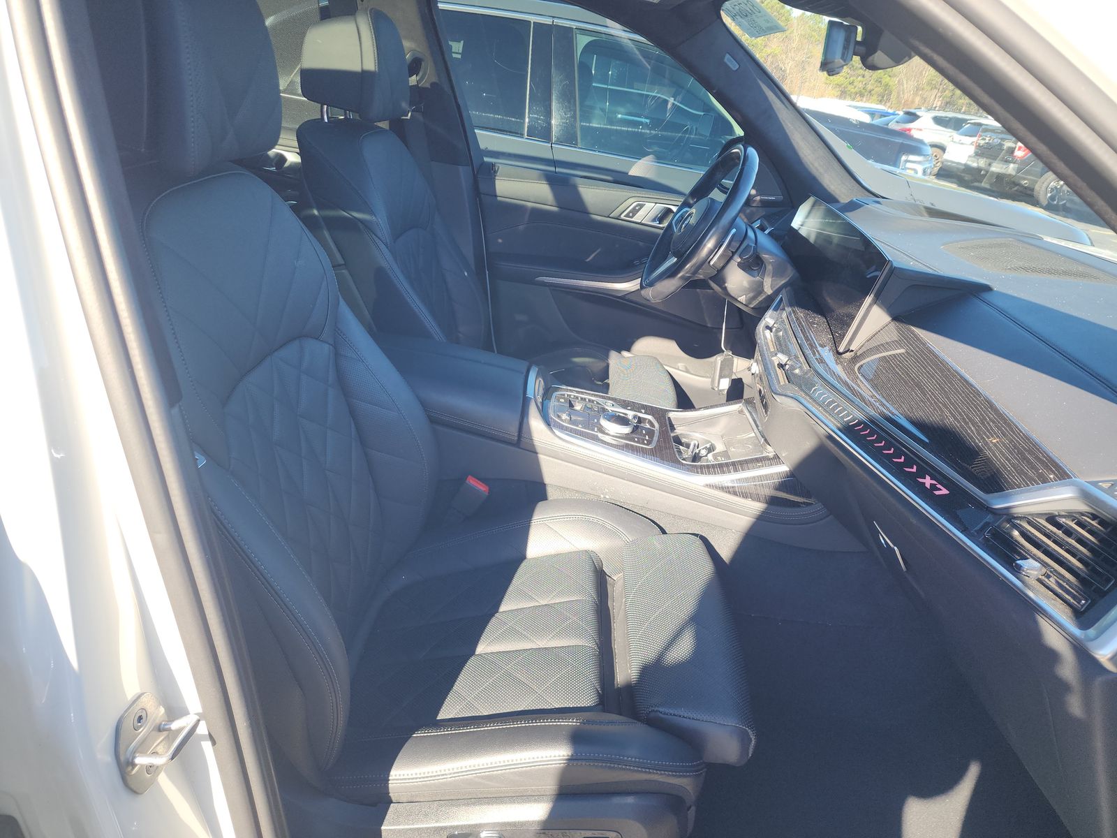 2023 BMW X7 xDrive40i AWD