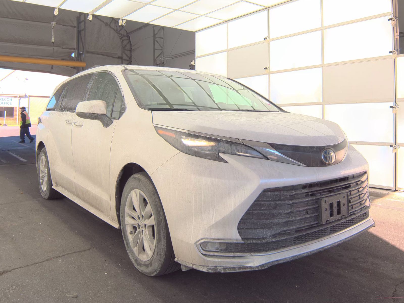 2024 Toyota Sienna XLE AWD