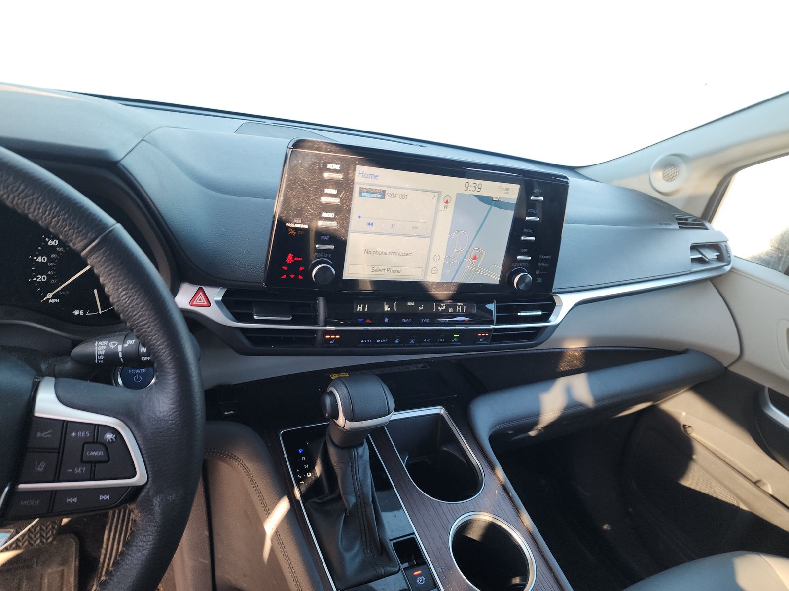 2024 Toyota Sienna XLE AWD