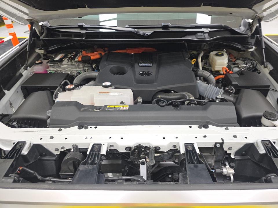 2024 Toyota Tundra Hybrid Limited AWD