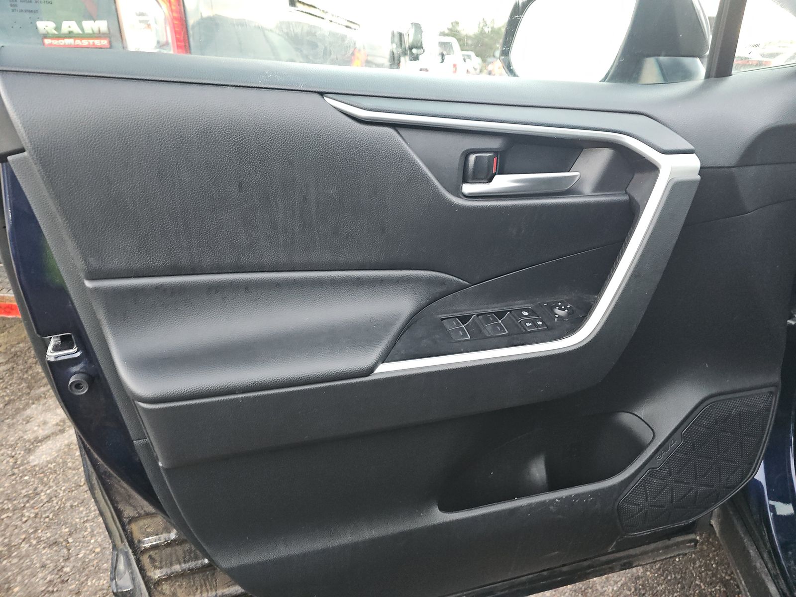 2024 Toyota RAV4 Hybrid XLE AWD