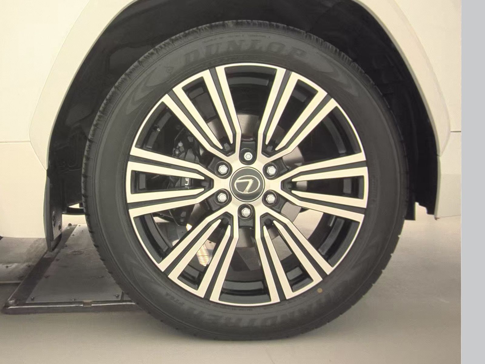 2024 Lexus LX LX 600 Luxury AWD