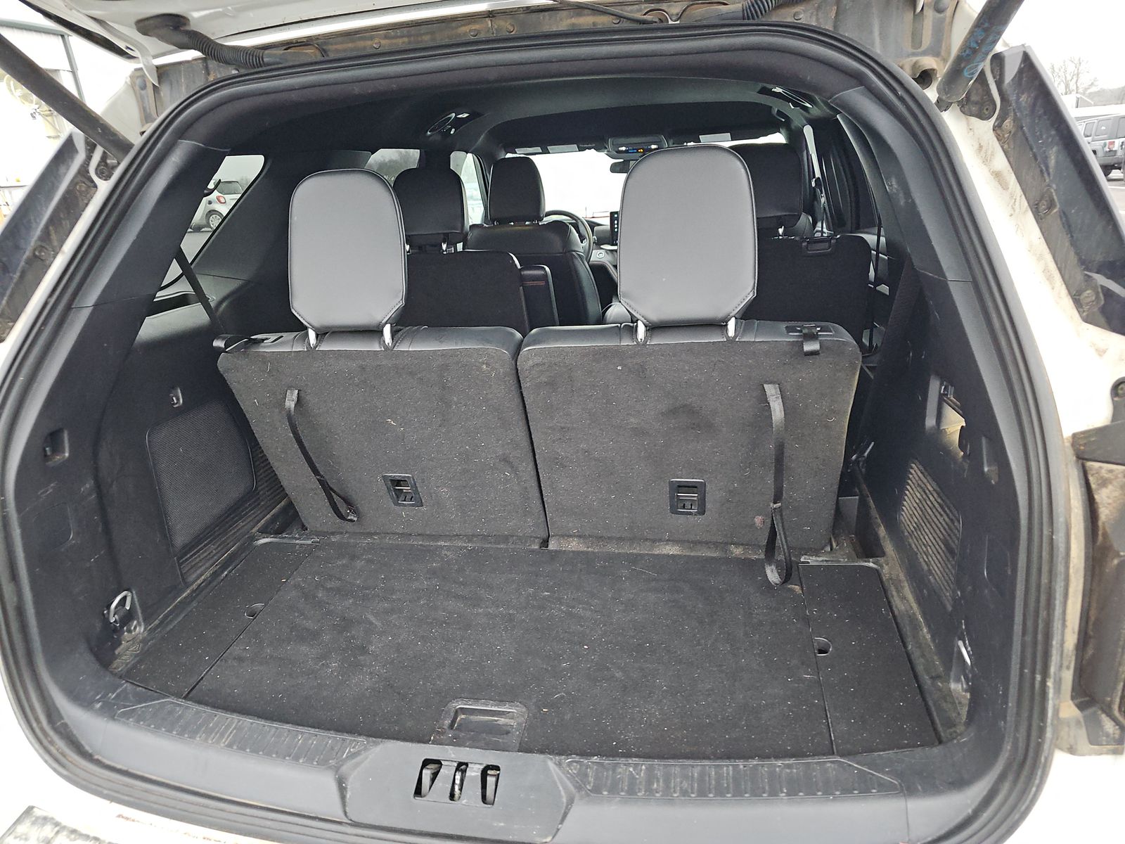 2025 Ford Explorer ST-Line AWD