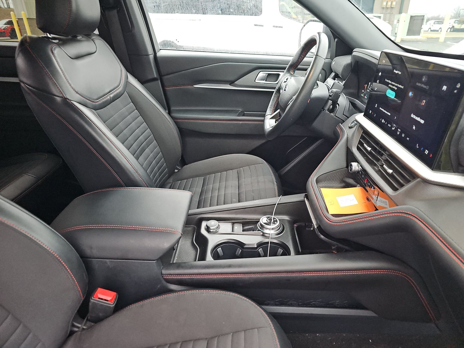 2025 Ford Explorer ST-Line AWD