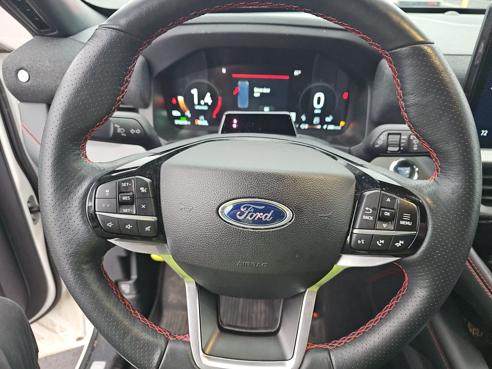 2025 Ford Explorer ST-Line AWD