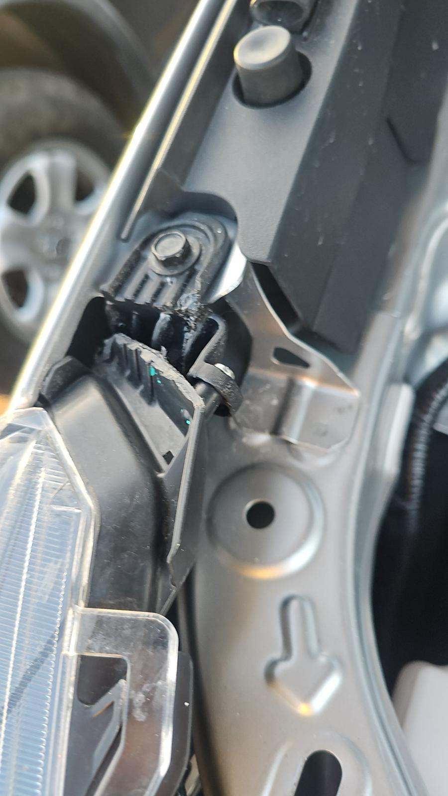 2025 Toyota RAV4 XLE FWD