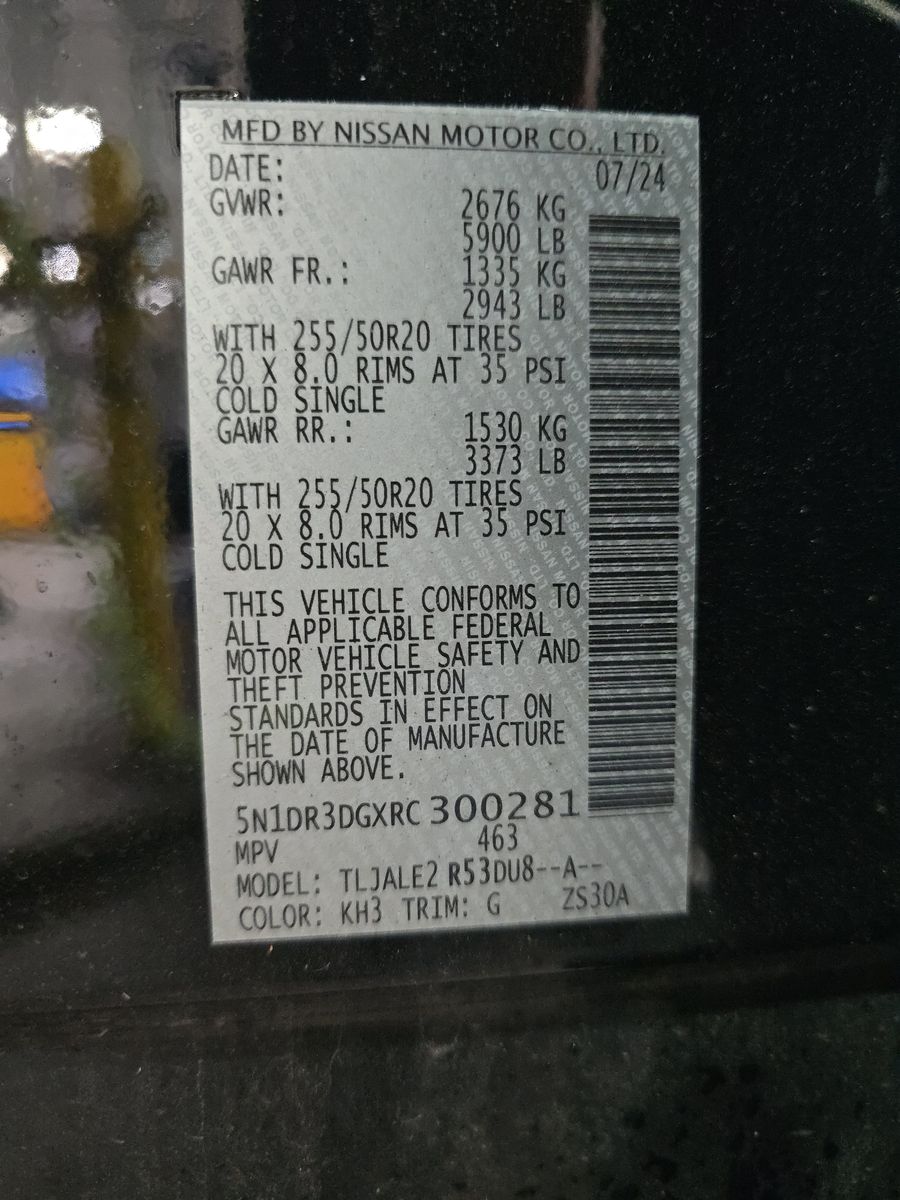 2024 Nissan Pathfinder Platinum FWD