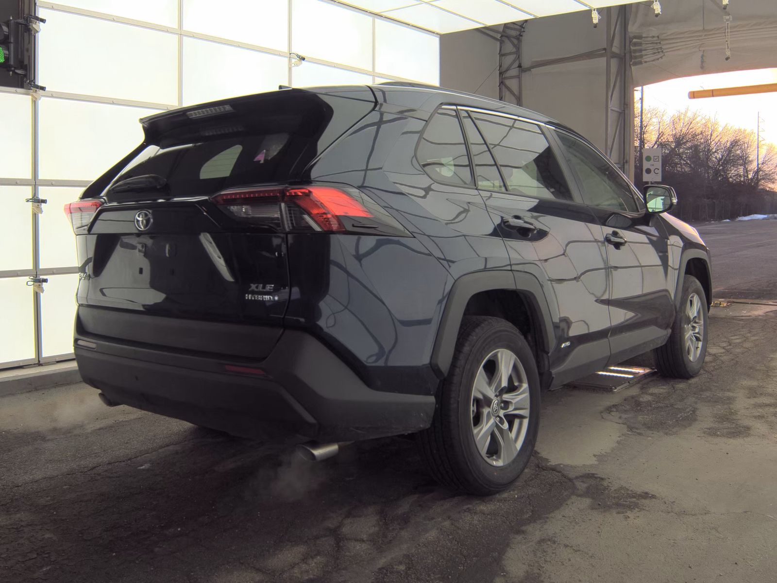 2024 Toyota RAV4 Hybrid XLE AWD