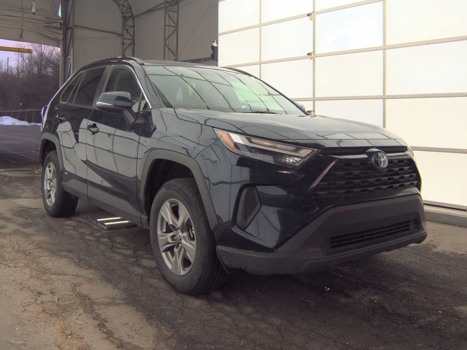 2024 Toyota RAV4 Hybrid XLE AWD