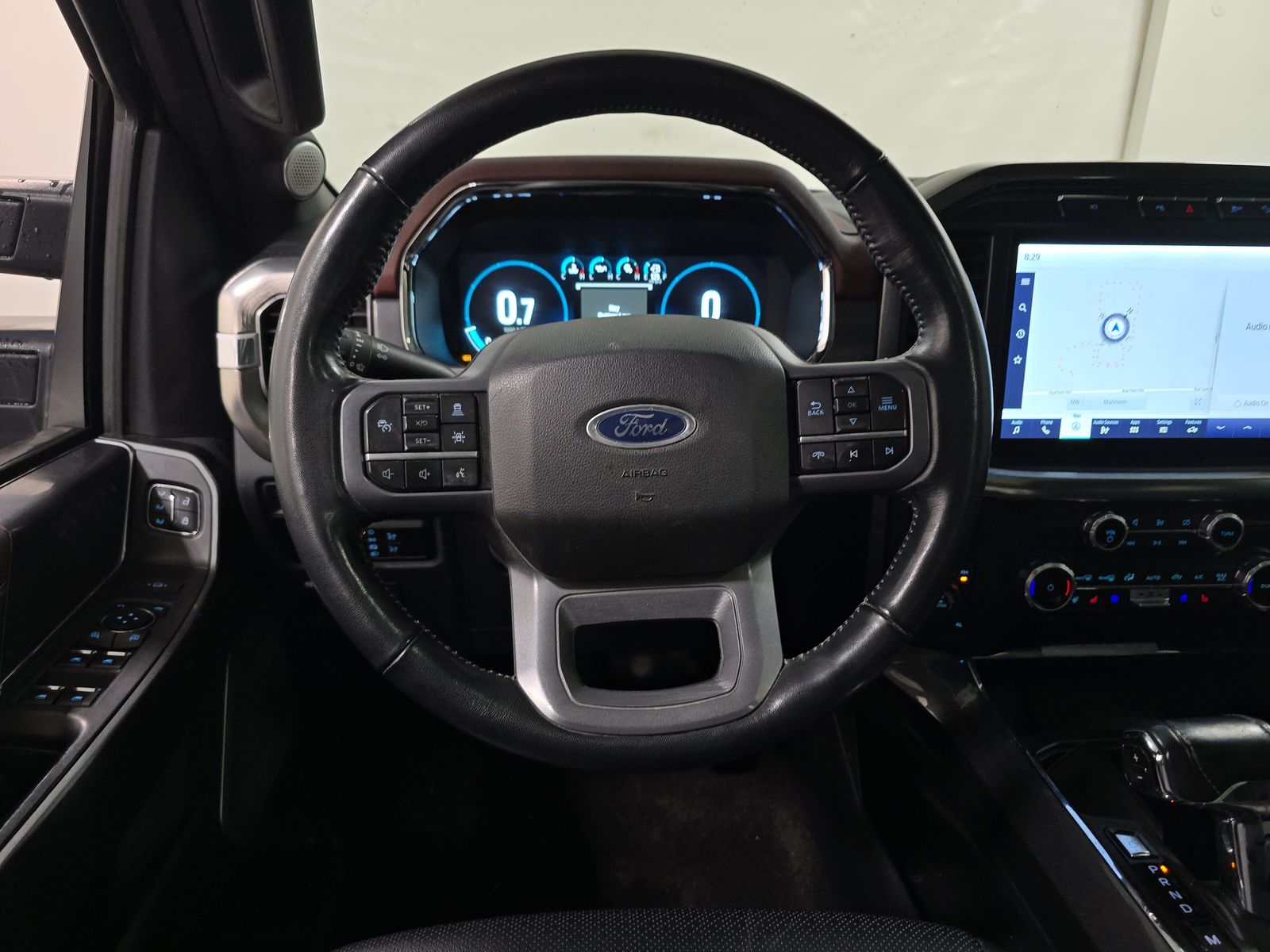 2023 Ford F-150 Lariat AWD