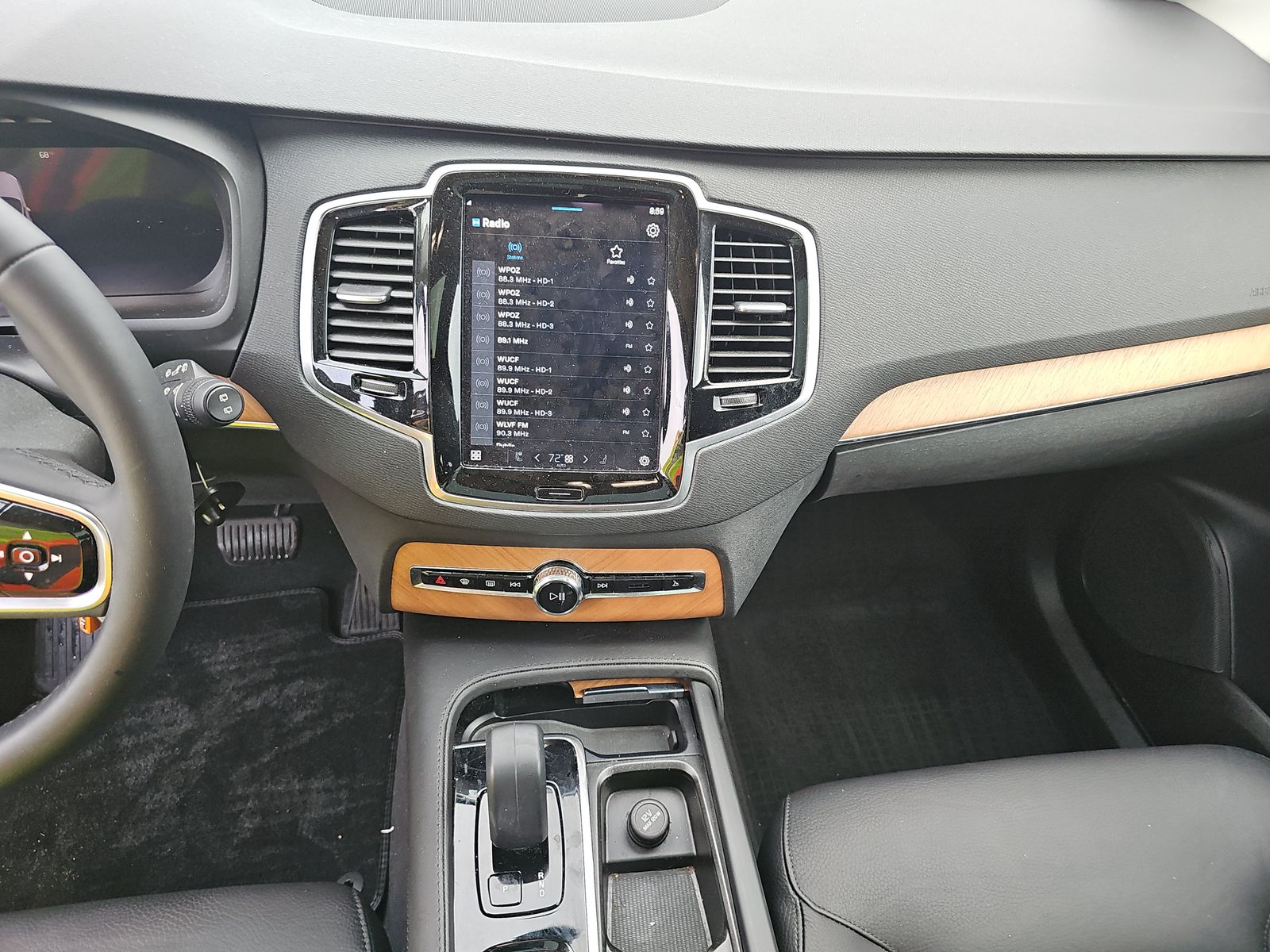 2024 Volvo XC90 B5 Plus AWD