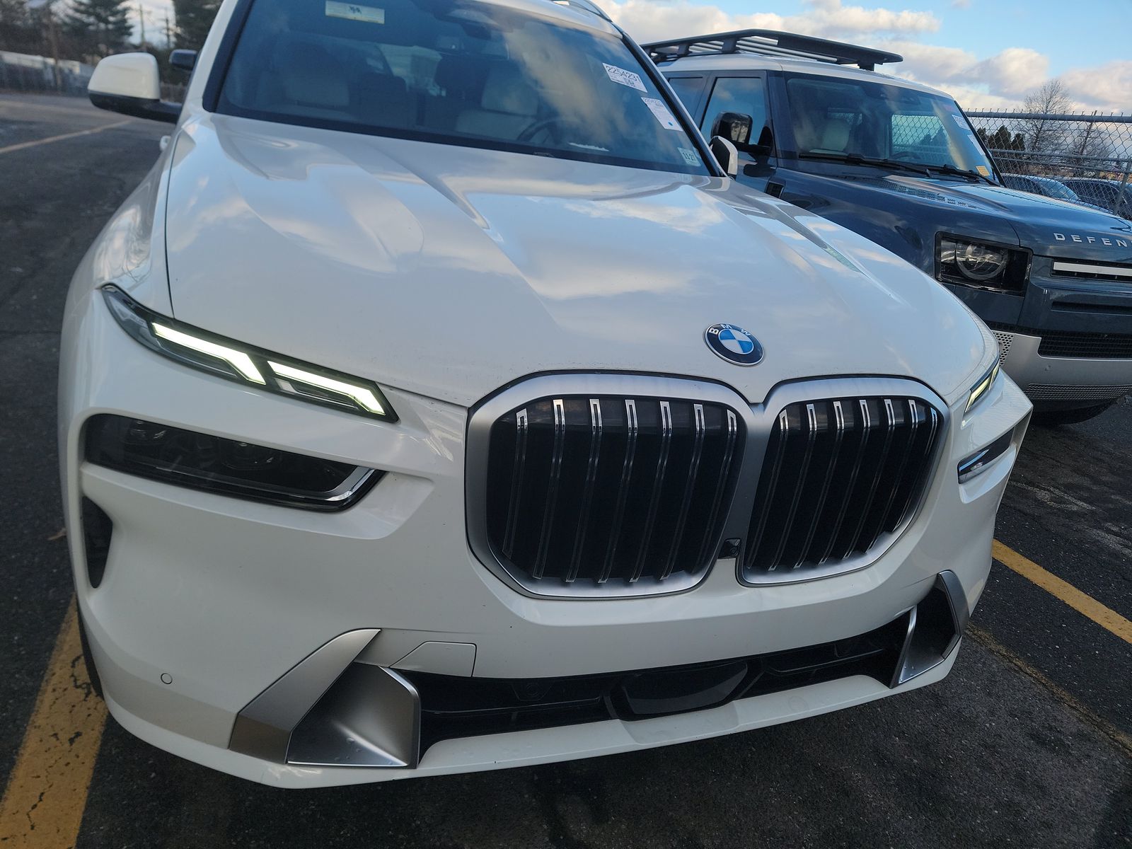 2023 BMW X7 xDrive40i AWD