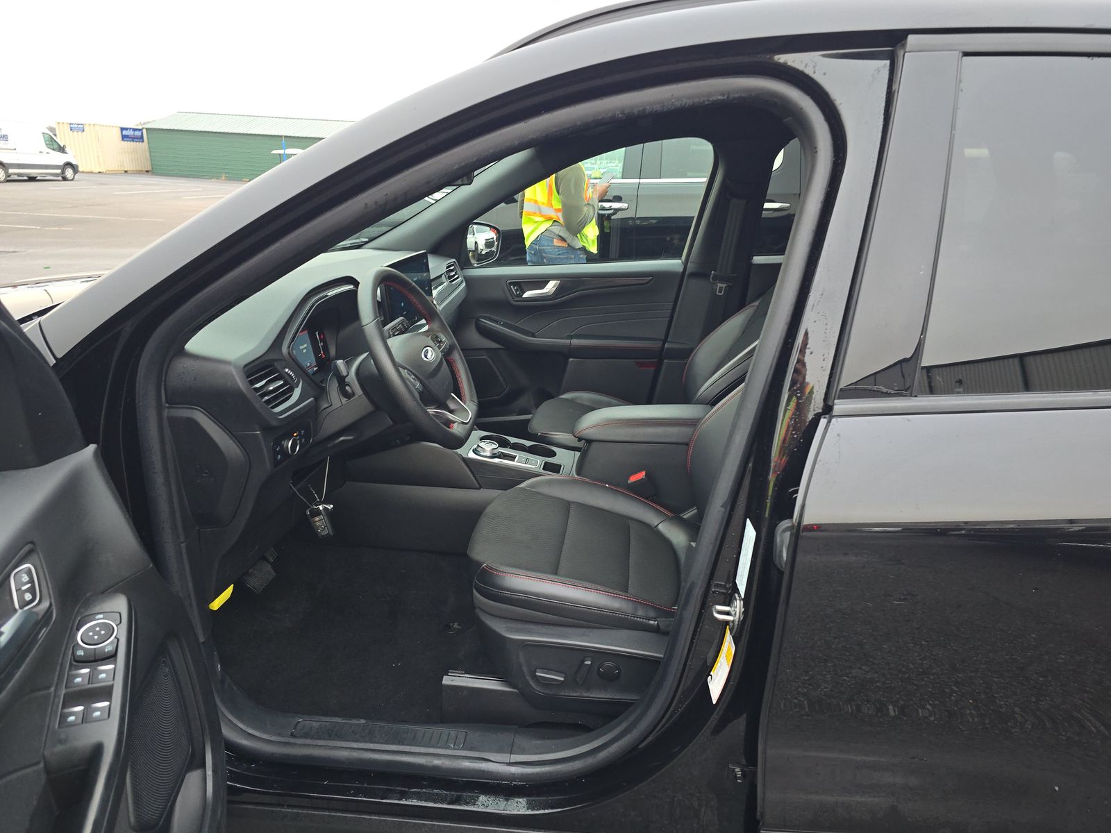 2025 Ford Escape Hybrid ST-Line FWD