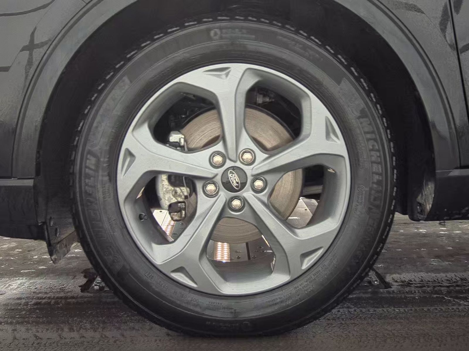 2025 Ford Escape Hybrid ST-Line FWD