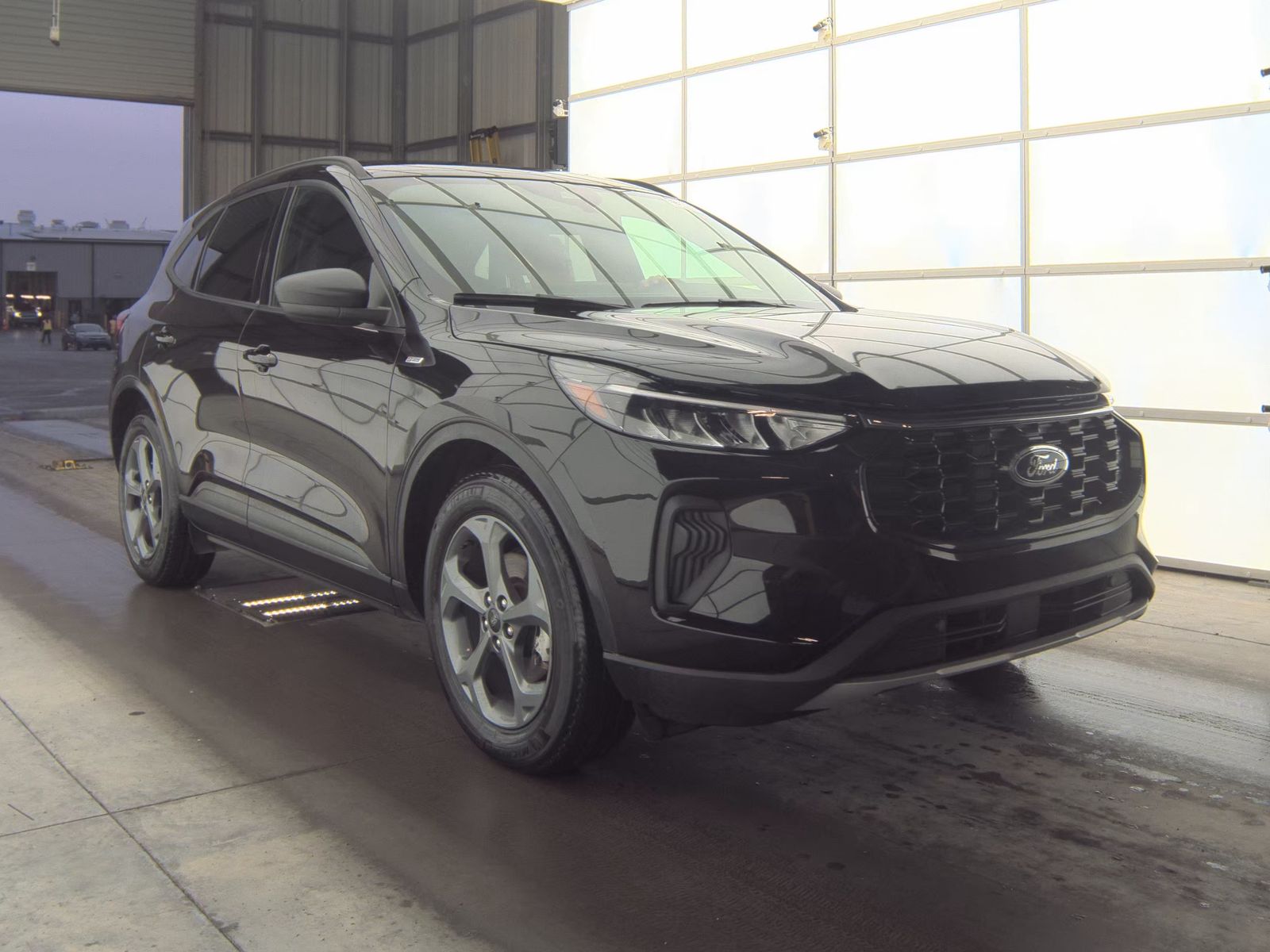 2025 Ford Escape Hybrid ST-Line FWD