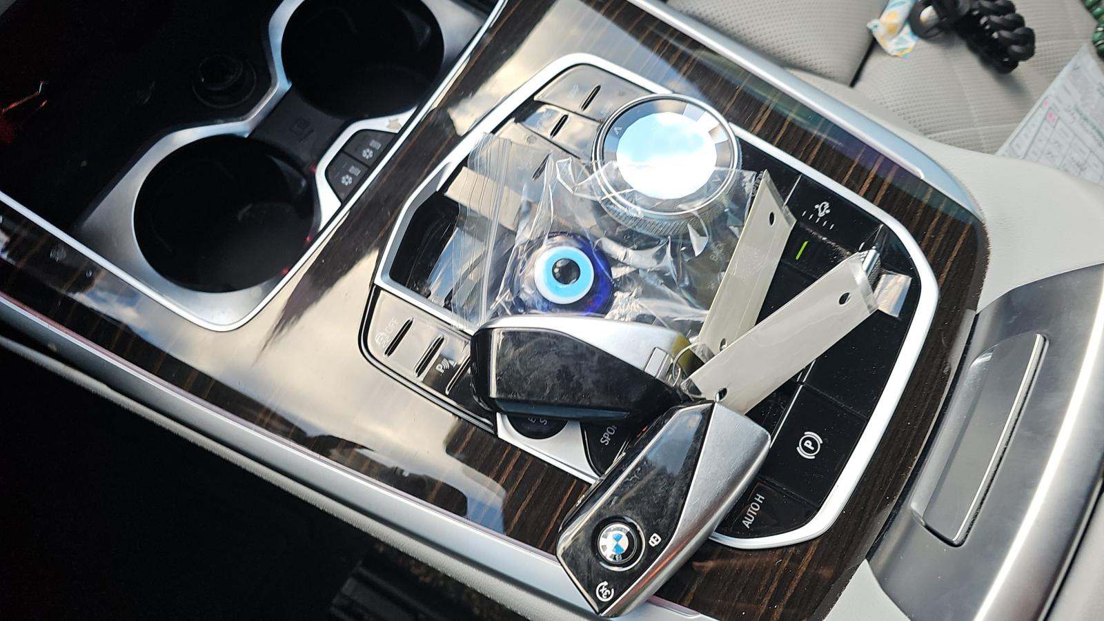 2023 BMW X7 xDrive40i AWD