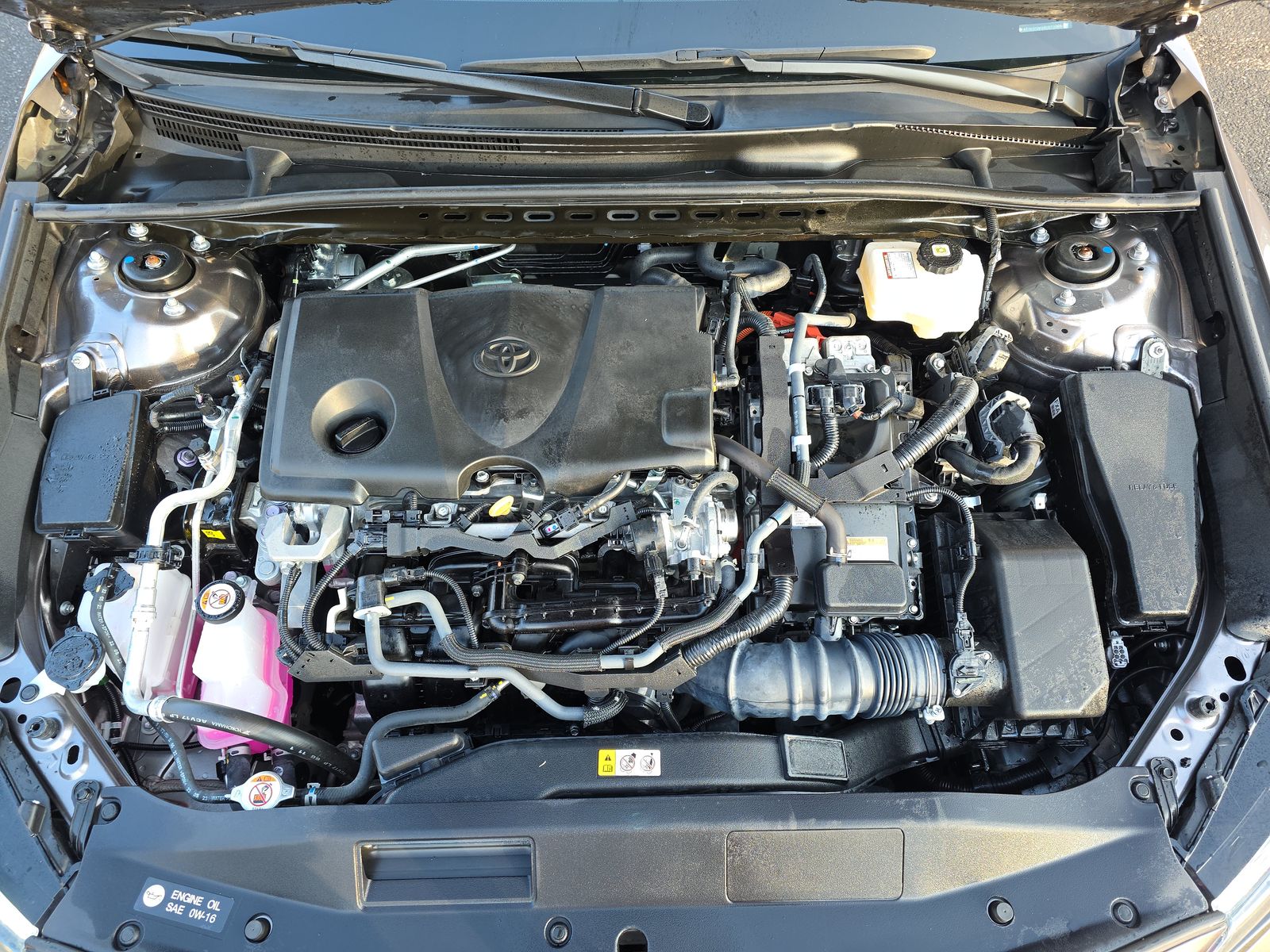 2024 Toyota Camry Hybrid XSE FWD