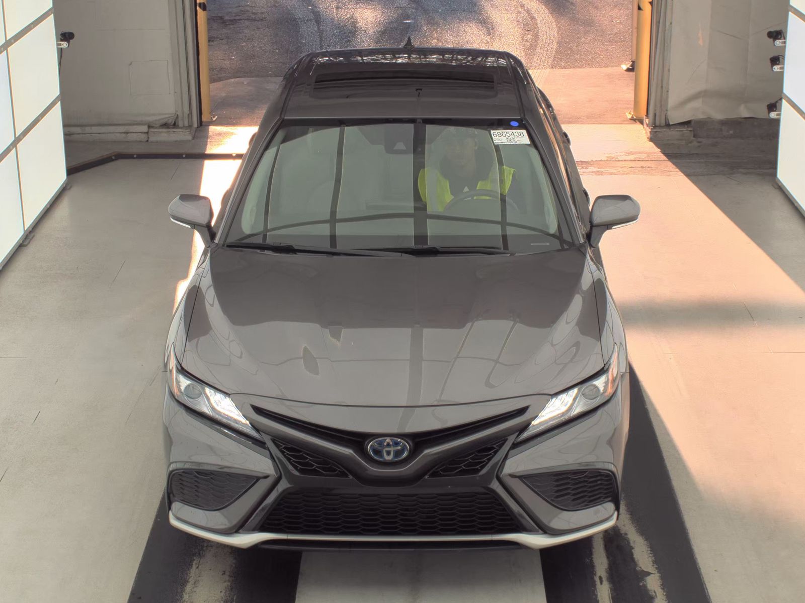 2024 Toyota Camry Hybrid XSE FWD