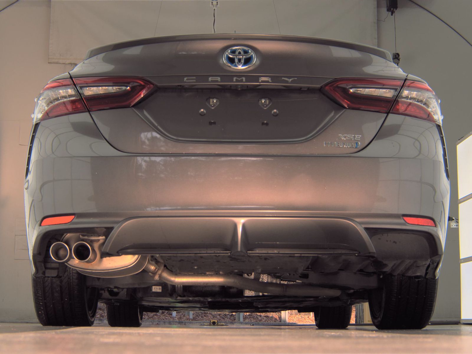 2024 Toyota Camry Hybrid XSE FWD