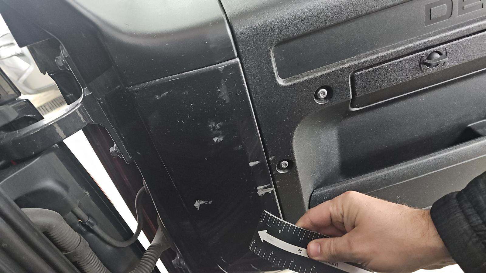 2024 Land Rover Defender 110 X-Dynamic SE AWD