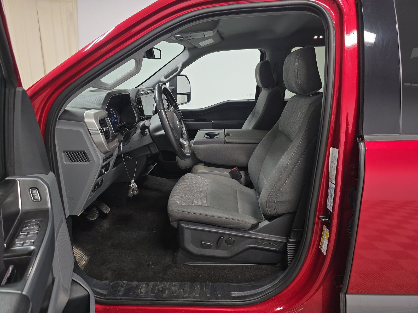 2022 Ford F-150 XLT AWD