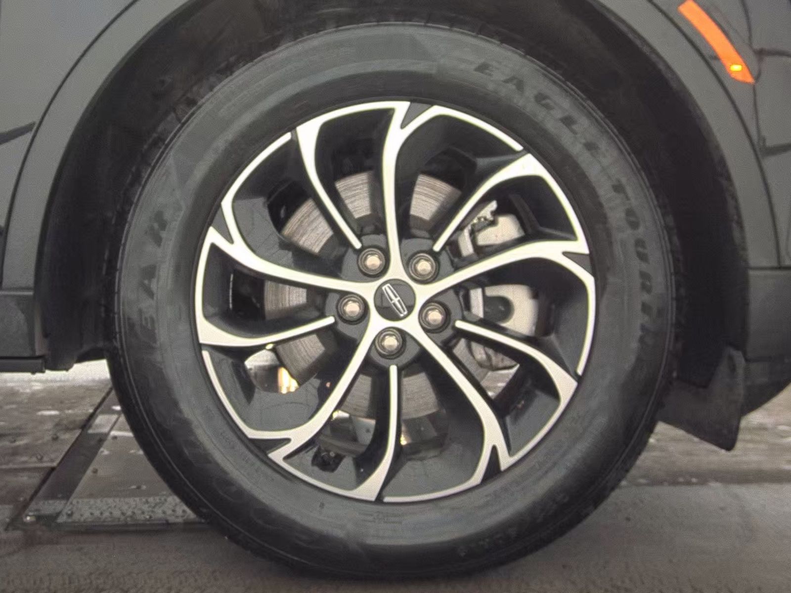 2025 Lincoln Nautilus Premiere AWD