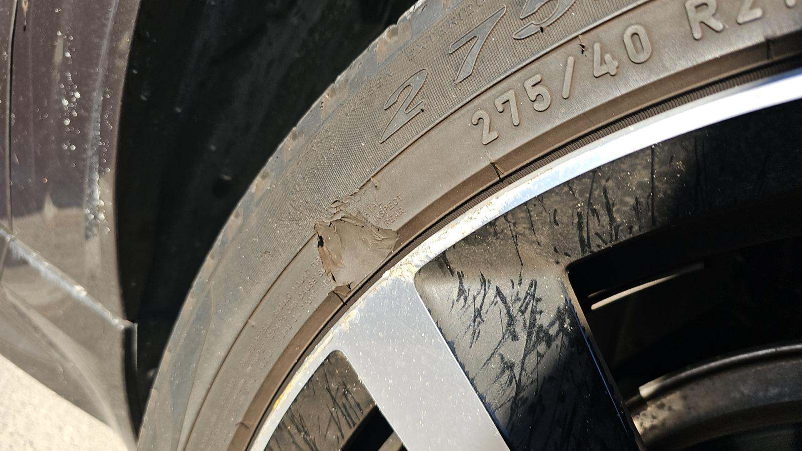 2024 Volvo XC90 B6 Ultimate AWD