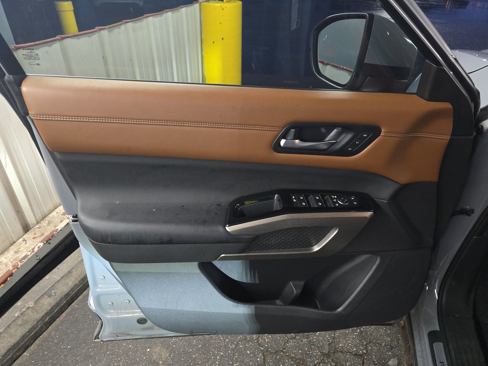 2023 Nissan Pathfinder Platinum AWD