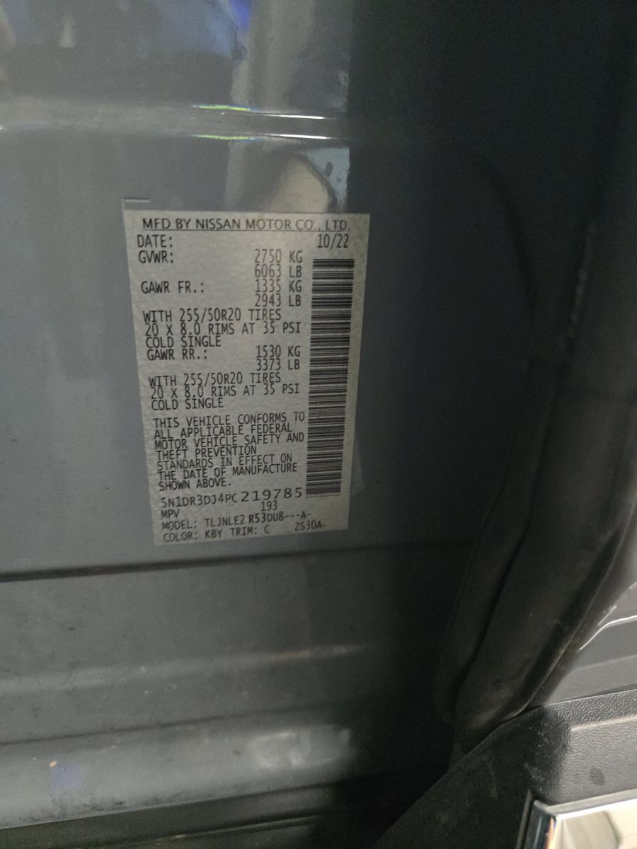 2023 Nissan Pathfinder Platinum AWD