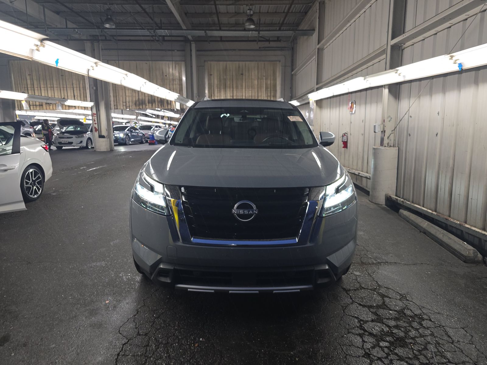 2023 Nissan Pathfinder Platinum AWD