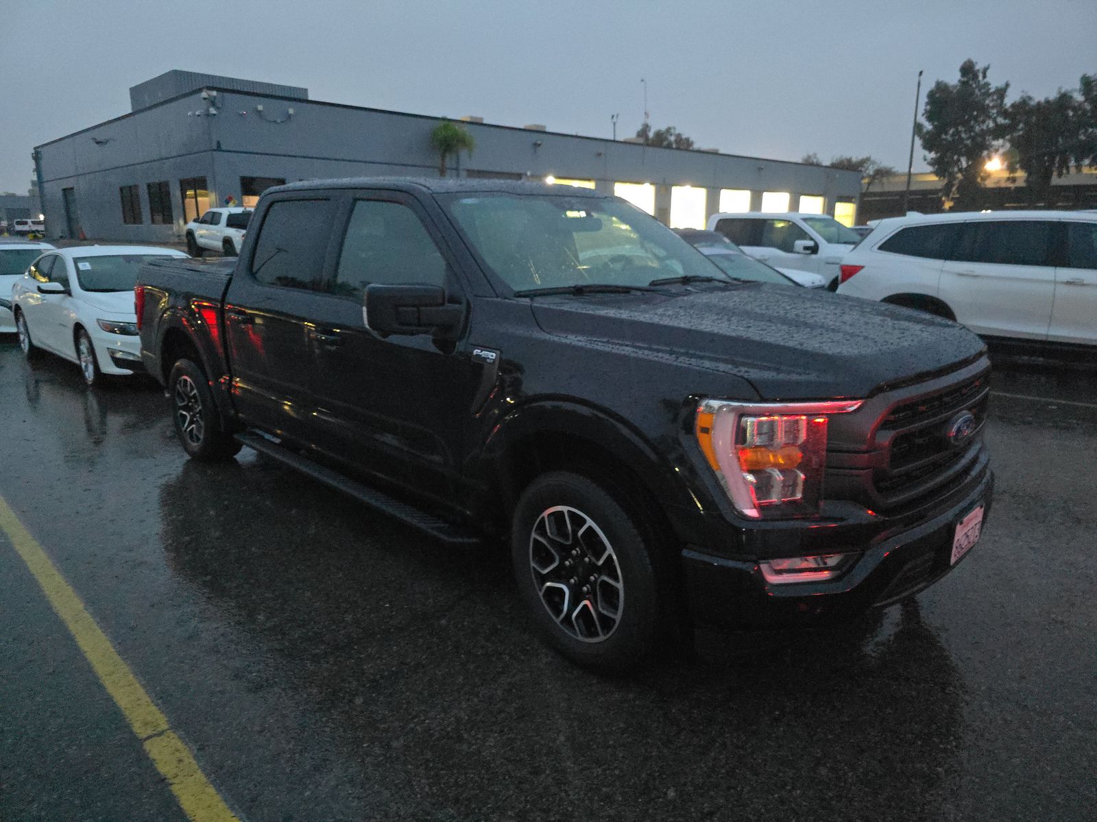 2023 Ford F-150 XLT FWD