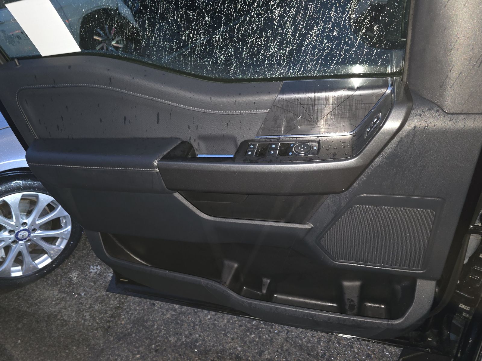 2023 Ford F-150 XLT FWD