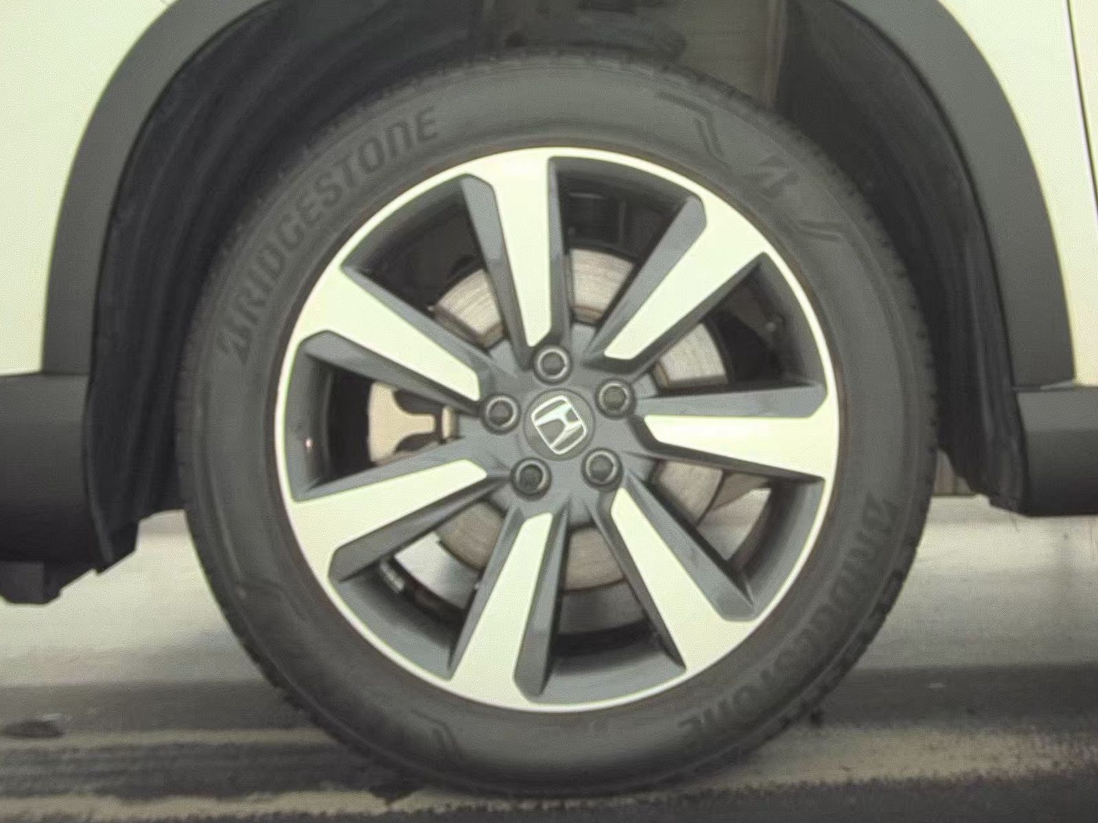 2023 Honda Pilot Touring AWD