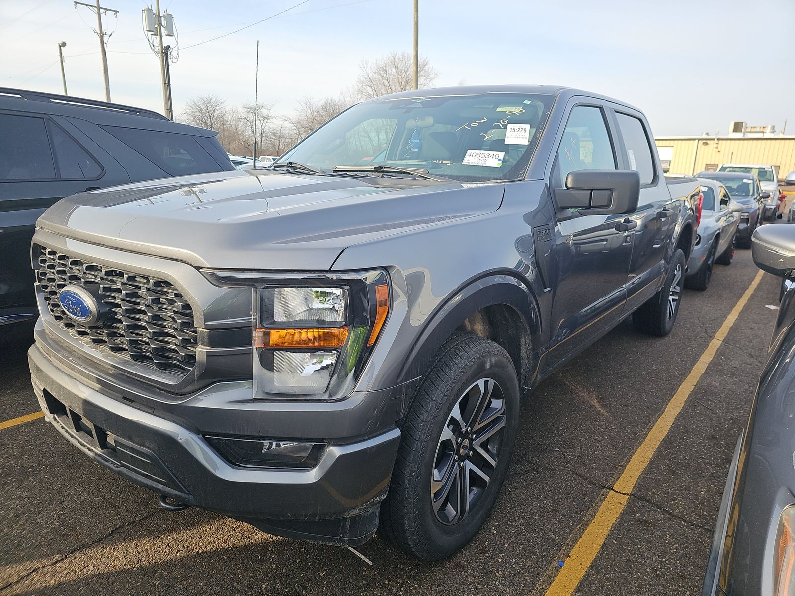 2023 Ford F-150 XL AWD