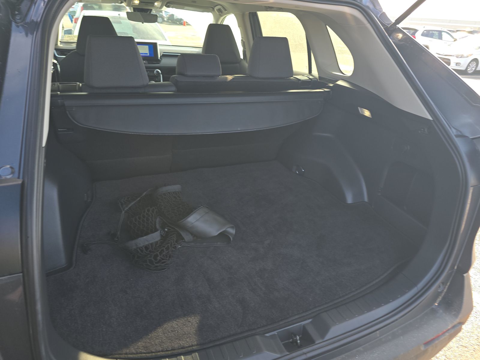 2024 Toyota RAV4 XLE FWD