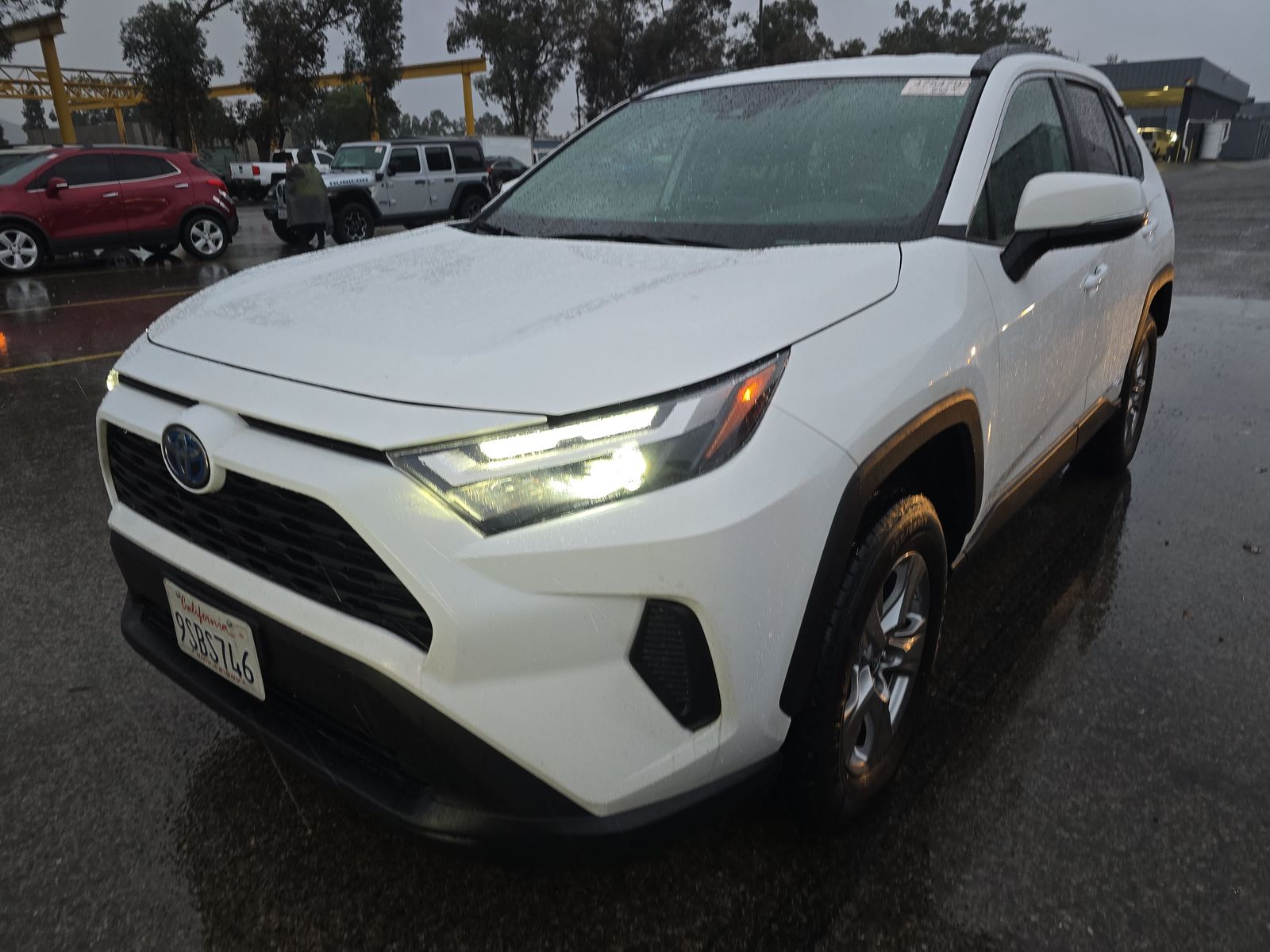 2024 Toyota RAV4 Hybrid LE AWD