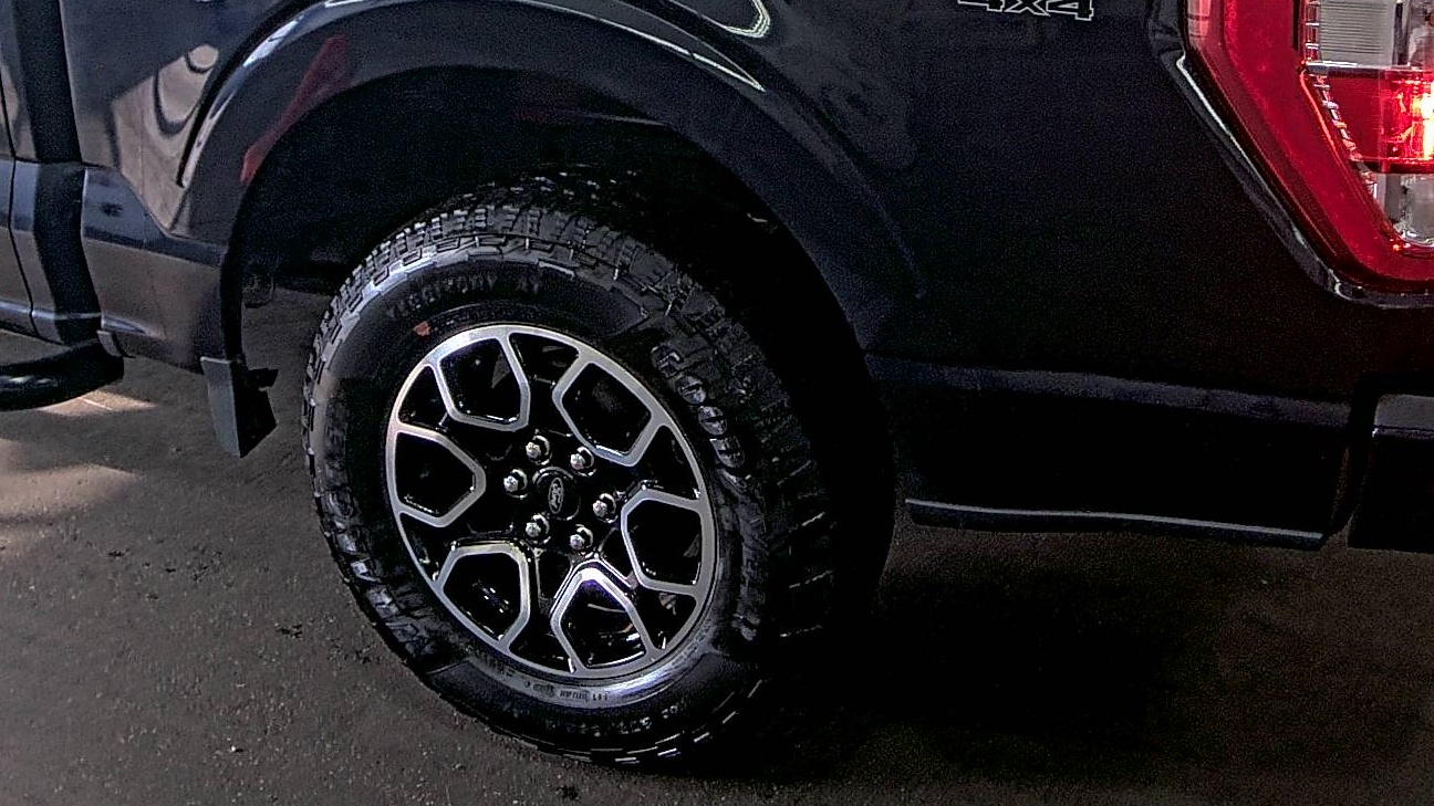 2023 Ford F-150 XL AWD