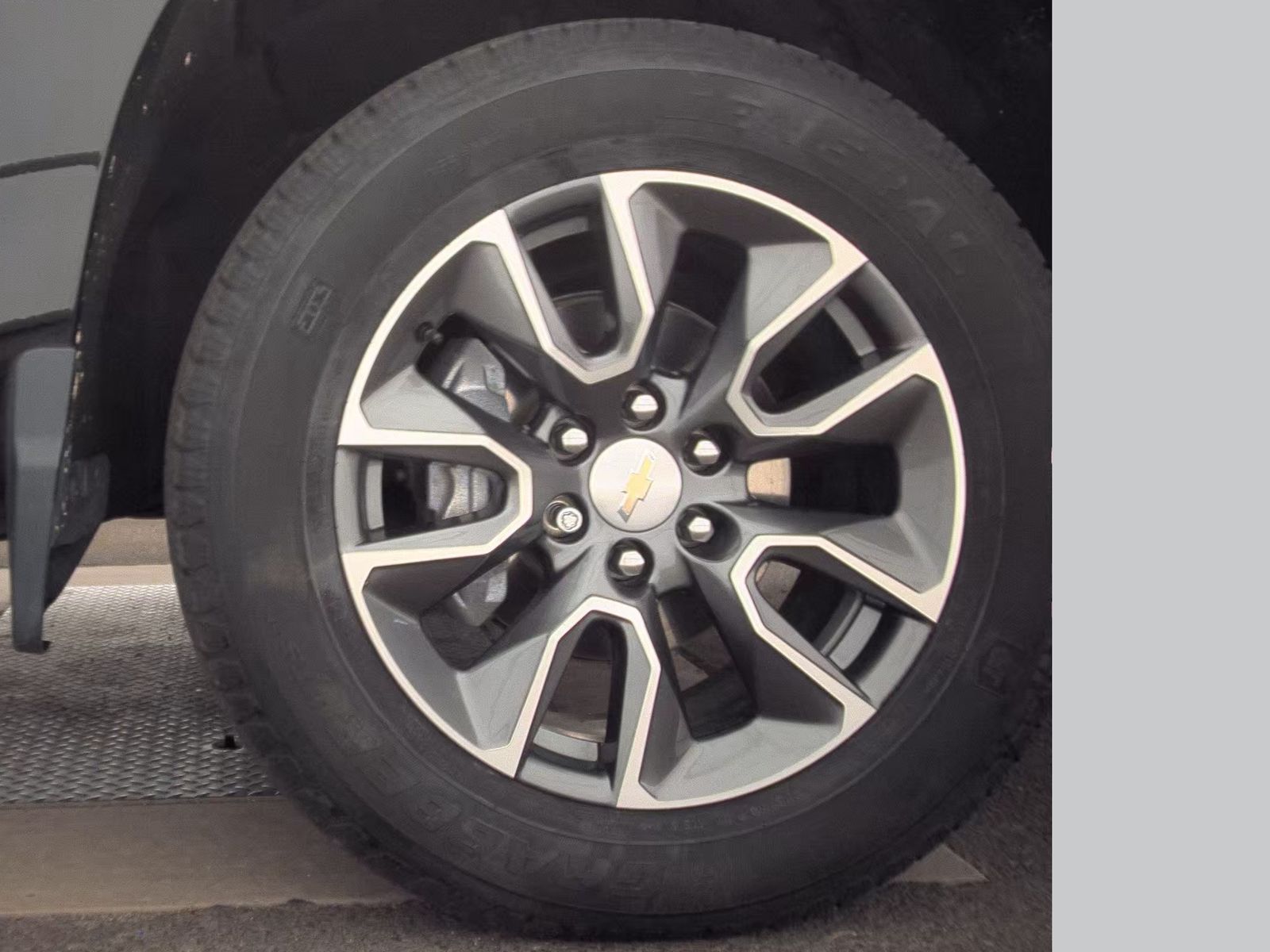 2023 Chevrolet Silverado 1500 LT AWD