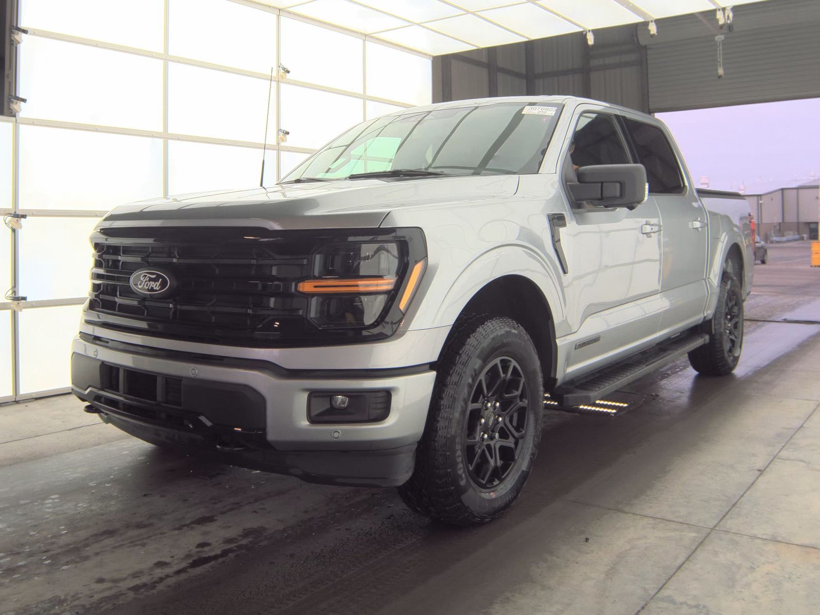 2024 Ford F-150 Hybrid XLT AWD
