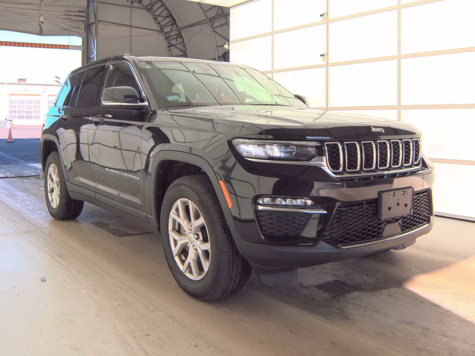 2022 Jeep Grand Cherokee Limited AWD