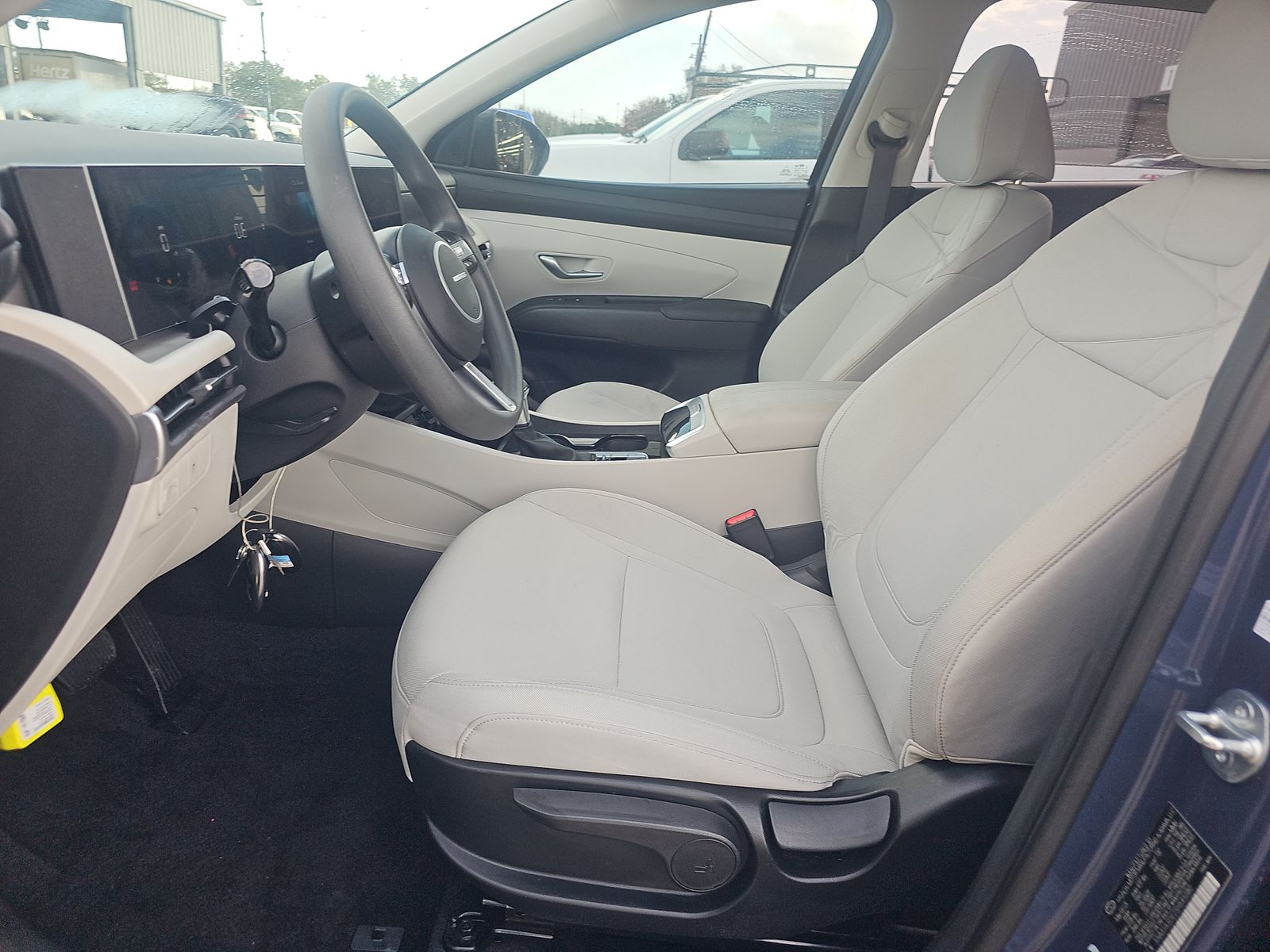2025 Hyundai Tucson SE FWD