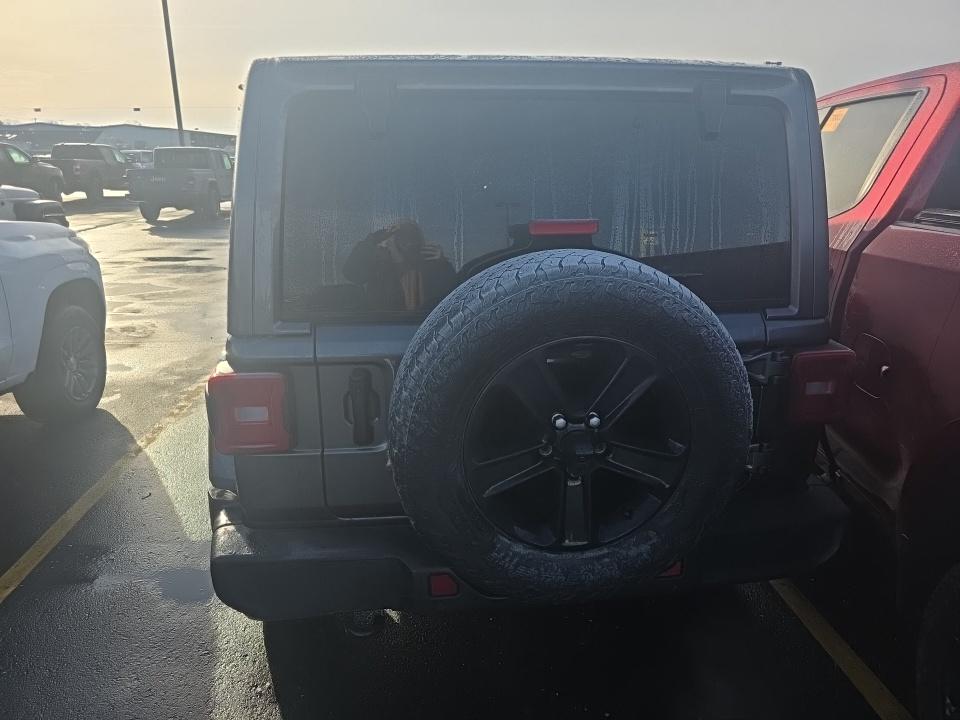 2022 Jeep Wrangler Unlimited Sahara Altitude Edition AWD
