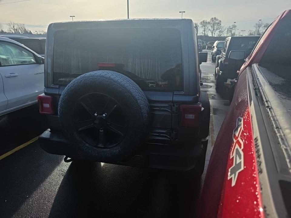 2022 Jeep Wrangler Unlimited Sahara Altitude Edition AWD