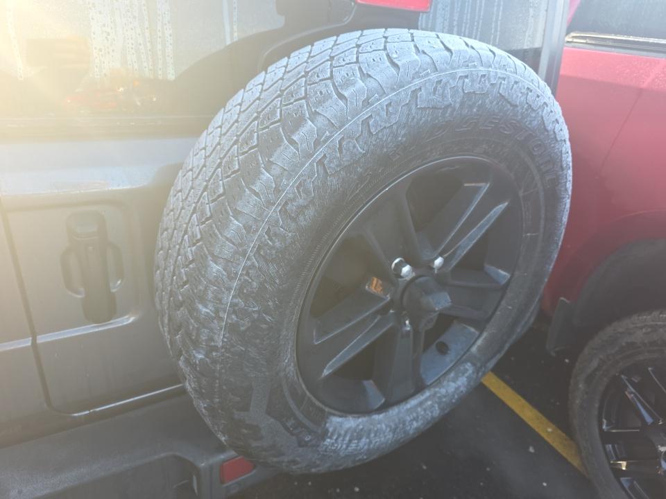 2022 Jeep Wrangler Unlimited Sahara Altitude Edition AWD